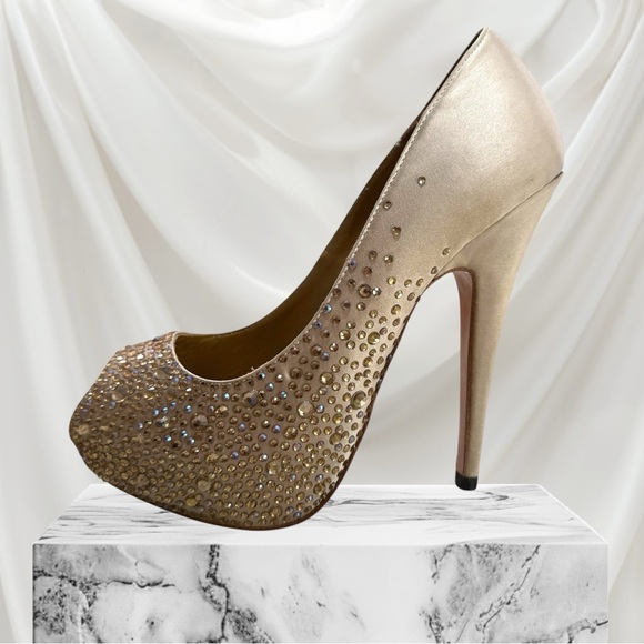 Benjamin Adams London Platform Bridal Heels Pump -Size 7.5 or 38 - Picture 4 of 14